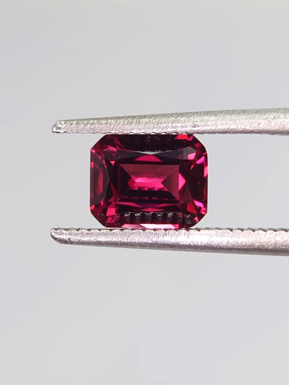 1.2ct Natural Rhodolite Garnet Loose Gemstone from Tanzania — view 3